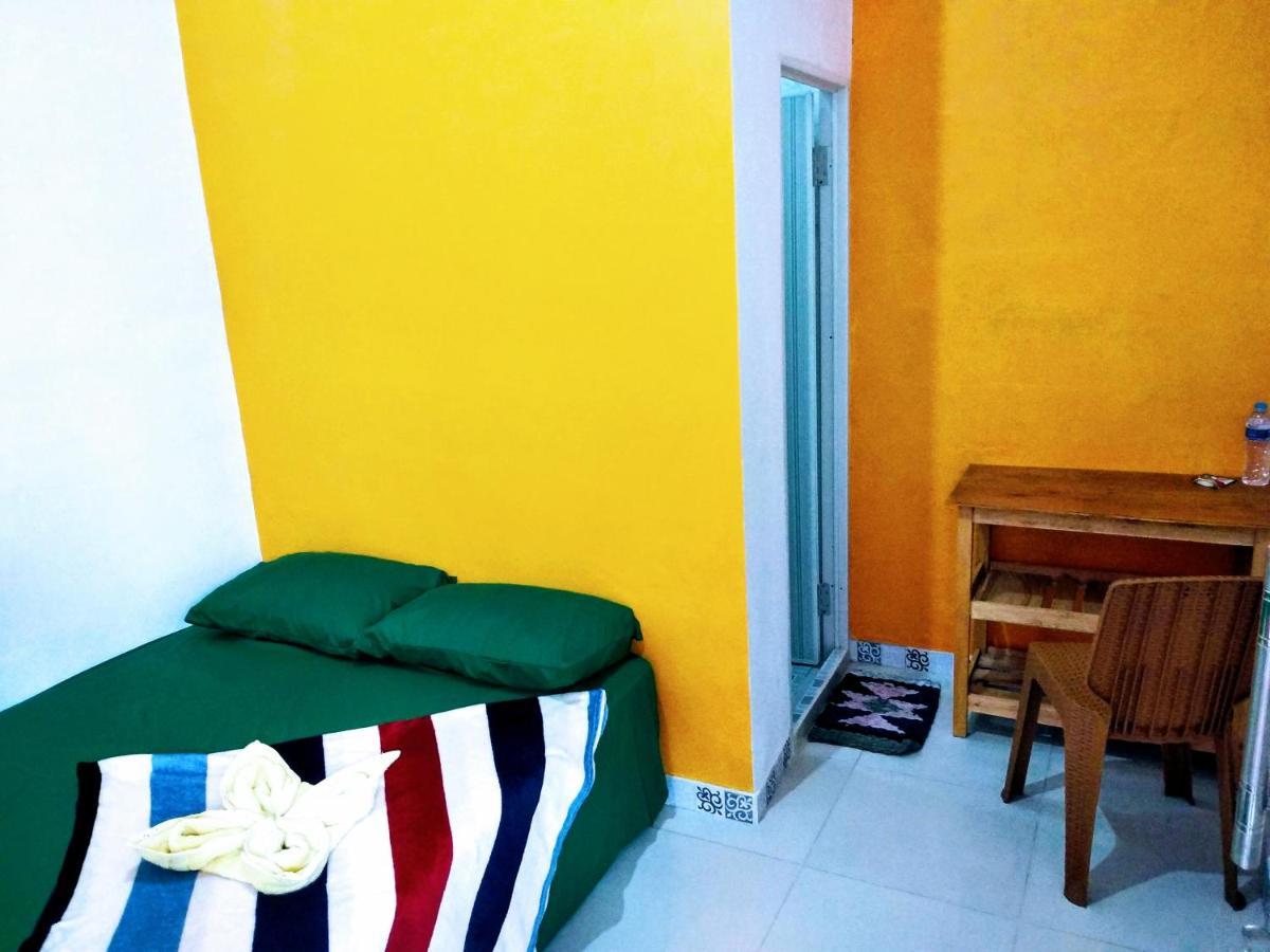 Pinky Guest House Batu Extérieur photo