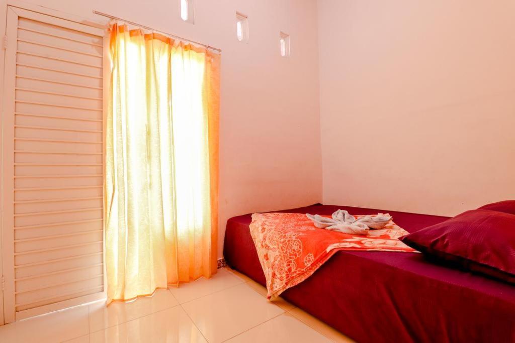 Pinky Guest House Batu Extérieur photo
